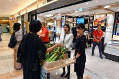 特産品を販売し、中札内や日高山脈の魅力を伝えたフェア