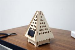 工作キットの「ソーラーハウス」