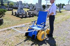 池田共同墓地に導入された「ジャリスター」