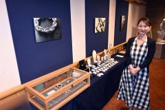 幕別のジュエリーデザイナー宮川美恵さんが作品展　北海道ホテル