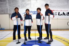 試合と海外チームとの交流を楽しみにする（左から）橋本孝広、田中萌々子、大久津真由美、仲川翼