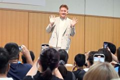 「今に見とけ」の姿勢が大切　杉谷拳士さんがトークショー