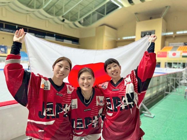 佐藤姉妹、川上ら日本代表がアジア準Ｖ　インラインホッケー