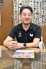 Ｔリーグ帯広開催をＰＲする栗山貴行事務局長