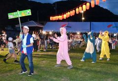 帯広信金陸別支店は「ポケモン」で踊った