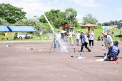 ペットボトルロケットの飛距離を競ったコンテスト