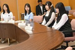 朝陽に派遣された梅岡さん