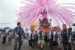 「おいさ」盛大に　しほろ７０００人まつりにぎわう 3