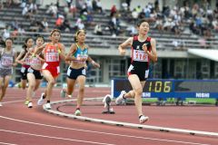 足寄の人見、「先行逃げ切り」の走り貫き女子８００堂々４位　全国中体連陸上