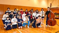 全道大会での活躍に向け、日々練習を重ねる北海道足寄・池田・本別合同バンドのメンバー