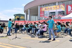 「稲田まつり」でフレスポにぎわい　食や縁日、夏の余韻楽しむ