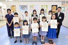 「動物の姿、自身の視線で」　写生コン表彰式　２６日まで入賞作品展