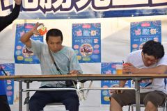 盛り上がった「かき氷早食い」