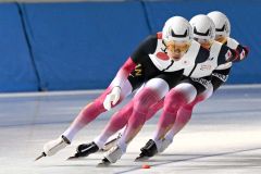 山田と蟻戸、五輪見据えパシュート意欲　ナショナルチームが練習公開