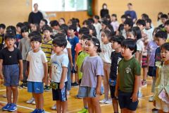 夏休み終え、さあ2学期 市内小・中、義務教育学校で始業式 11