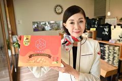 トカチカラシリーズのキャラメルポテト　ＪＡＬＵＸとトテッポ工房共同開発