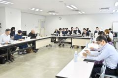 水道料金「現行維持」答申、２６年度から５年間　市の審議会