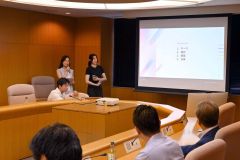十勝ブランド向上プランを発表する学生たち