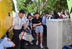 帯広小学校の６年生が修学旅行へ出発 3