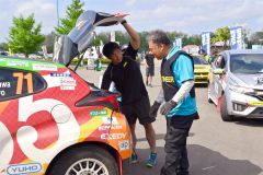 ラリー北海道公式車検（金野和彦撮影）