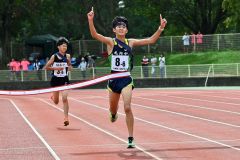 札内３連覇　低学年との同時優勝は４１年ぶり　女子は新得拠点校が初制覇　全十勝中学校駅伝大会