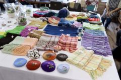 北の工芸マイスター協会が展示即売会　池田スピナーズファーム 2