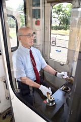 運転体験１００回を達成した黒柳さん