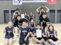混成フリー上位チーム。１位のＲＵＳＨ（手前）ら