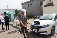 ＥＶ車の給電実演も行われた