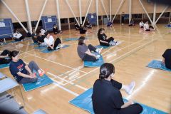 良い姿勢でのウォーキング術を学んだ参加者