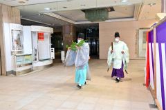 藤丸解体安全祈願祭（１６日、金野和彦撮影）