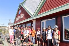 池田で秋のサイクリング１６人が参加　池田高校の及川さん企画 3