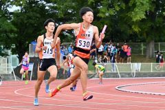 男子４００メートルリレー４組