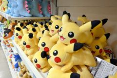 帯広駅エスタにポケモングッズ出張所オープン(金野和彦撮影)