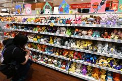 帯広駅エスタにポケモングッズ出張所オープン(金野和彦撮影)