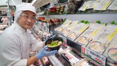 「黒毛和牛らぁめん」２１日に試食販売　和牛全共ＰＲへハピオで