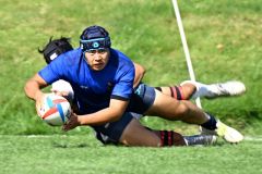 【１回戦・帯工―羽幌・芦別・富良野】後半２７分、相手反則からの素早いタップキックでトライを決めた瀧山陽翔