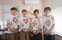 佐藤貴美枝ニットソーイングクラブ　鎌倉で自信作披露