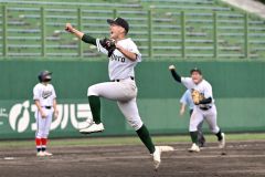 足寄が九回６得点で帯大谷に逆転勝ち　帯三条との準決勝へ　秋季道高校野球十勝支部予選初日