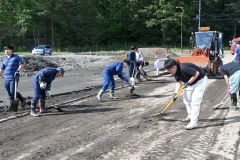 豊頃も市街地の一部浸水　町職員が道路かき出し