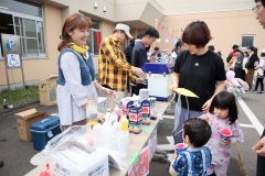 パン食い競走やエイサー披露にぎわう　つつじっ子まつり 7