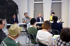 忠類で日高山脈の魅力を考える　ナウマン記念館で講演会 2