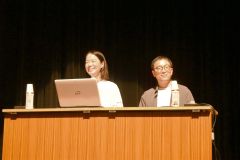 基調講演に臨むさとう夫妻