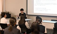 車いすバスケ　物理の視点で　帯広大谷高校で体験授業 2