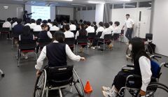 車いすバスケ　物理の視点で　帯広大谷高校で体験授業 4
