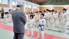 全道６０人が熱戦　幕別で極真空手スノーマンズカップ 4