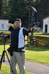 道ターゲット選手権大会ＣＰ男子を十勝勢で初めて制した遠藤瞳。全日本選手権に向けて練習に励む