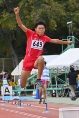 男子三段跳び予選