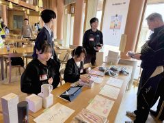 鹿追高生がチャリティーグッズも販売したＴＦＲ
