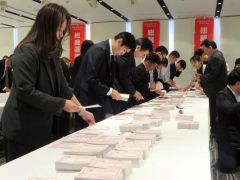 道内票は高市氏がトップ　２位小泉氏　自民党総裁選